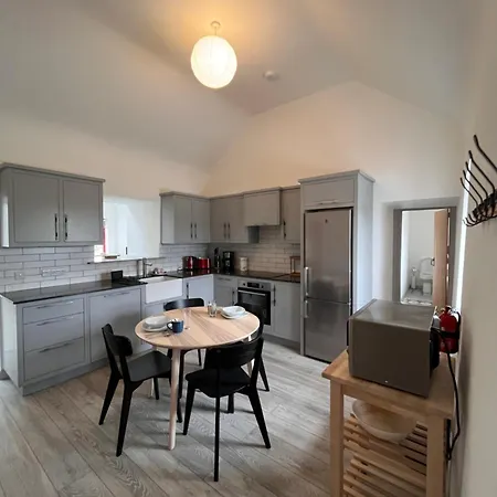 Сasa de vacaciones Bunowen, Louisburgh, Walk To The Beach!