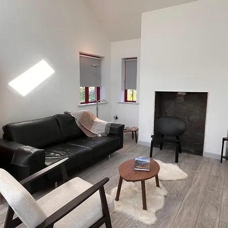 Сasa de vacaciones Bunowen, Louisburgh, Walk To The Beach! *