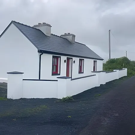 Bunowen, Louisburgh, Walk To The Beach!