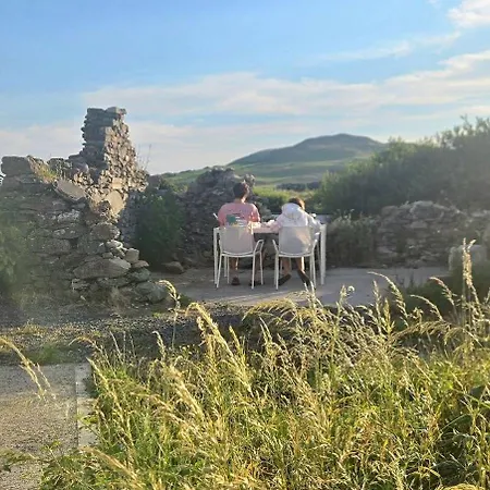 Bunowen, Louisburgh, Walk To The Beach! Louisburgh