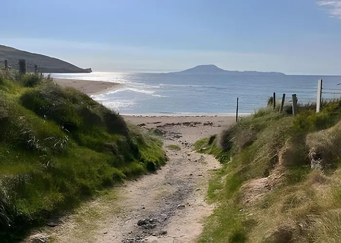 Hébergement de vacances Bunowen, Louisburgh, Walk To The Beach!